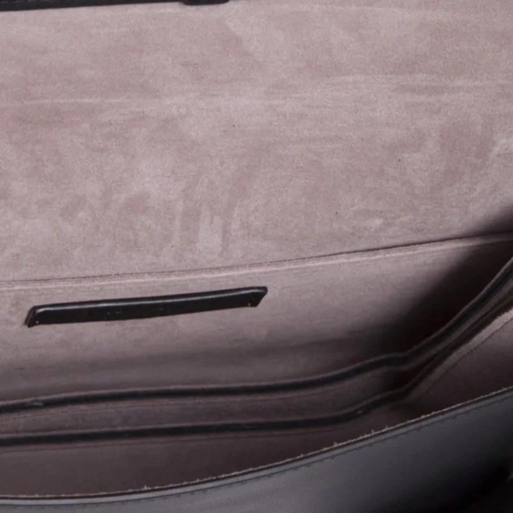 JW Anderson Medium Pierce Side Bows Detail Leather Bag - Picture 6 of 7